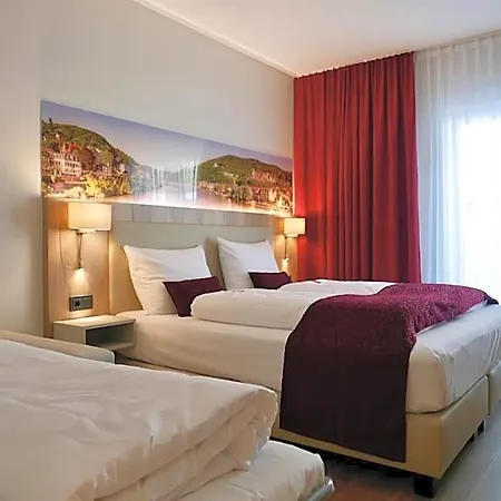 Hotel Rafaela 3*