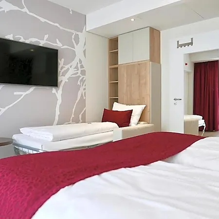 Hotel Rafaela 3*