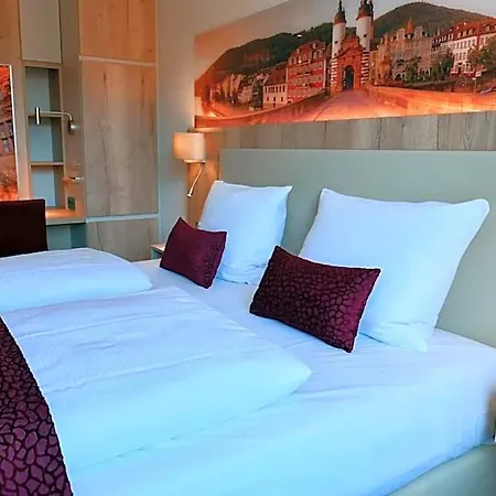 Hotel Rafaela 3*