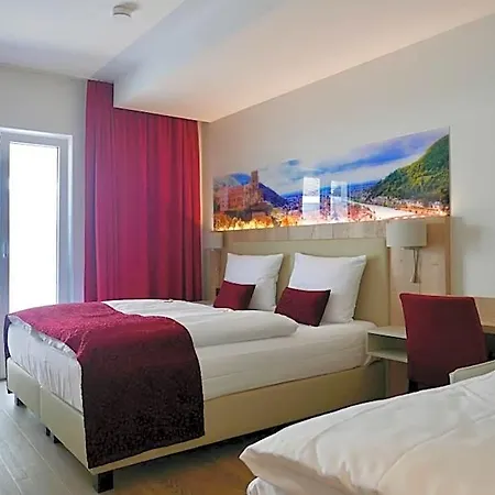 Rafaela Hotel 3*